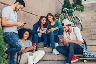 Social media use students in college